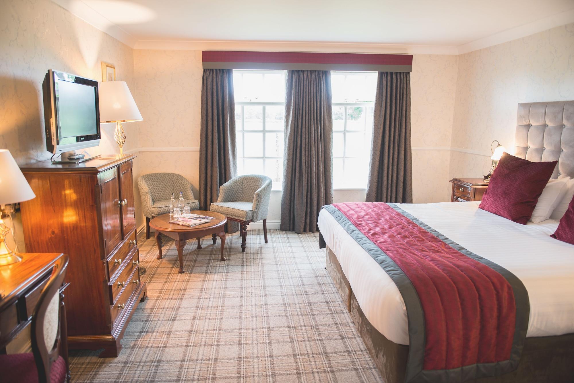 Mere Court Hotel ナッツフォード エクステリア 写真